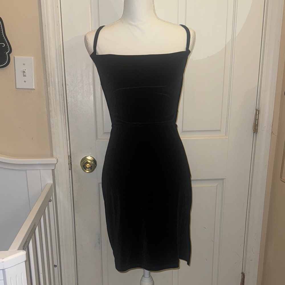 Elegant Black Velvet Dress S